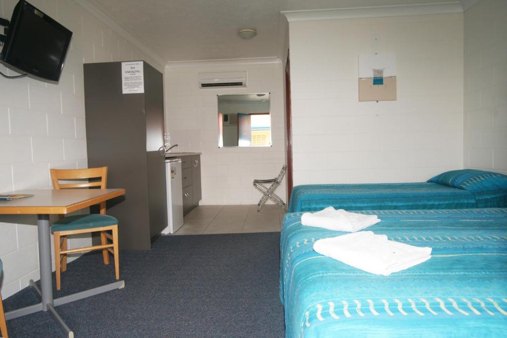 Cedar Lodge Motel Townsville Quarto foto