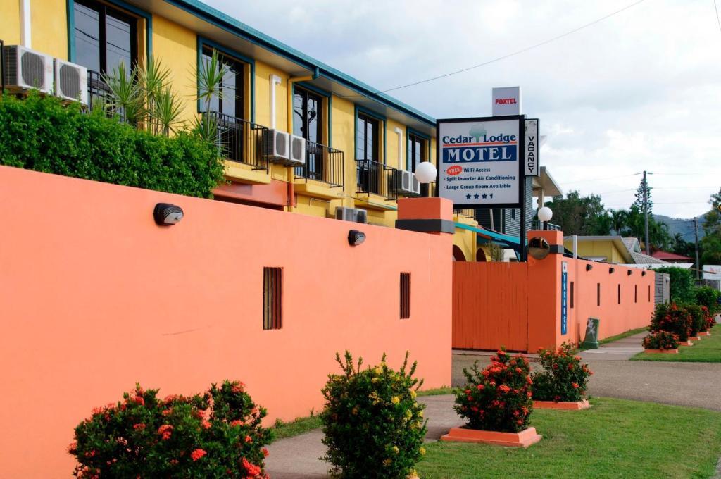 Cedar Lodge Motel Townsville Exterior foto